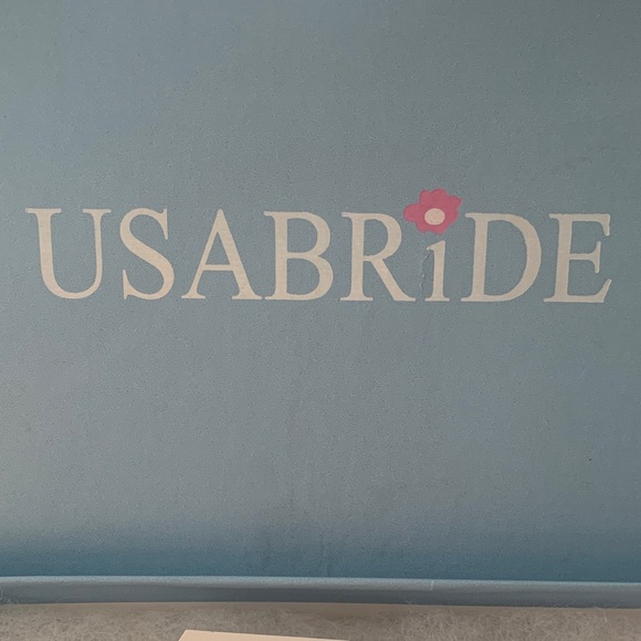 Pearl and Crystal Earrings & Chocker Necklace - Picture 2 of 7